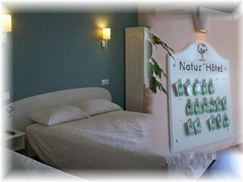Natur'Hôtel Menesplet Ngoại thất bức ảnh